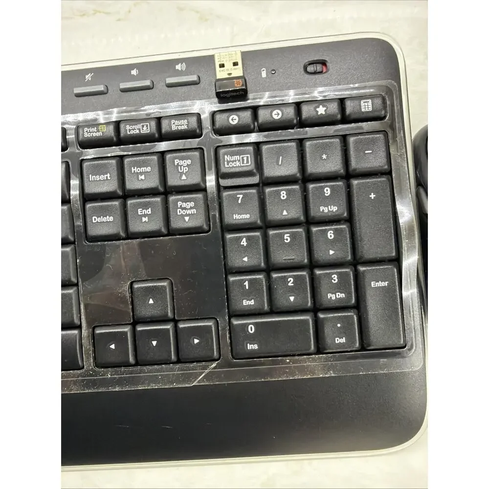 Logitech K520 Wireless Keyboard Y-R0012 W/ USB Unifying Receiver & Mouse M510